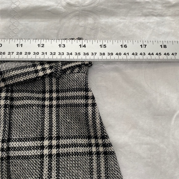 Hyfve Women's Gray / Black Check Skirt with Tie Belt Size Medium - Picture 9 of 13